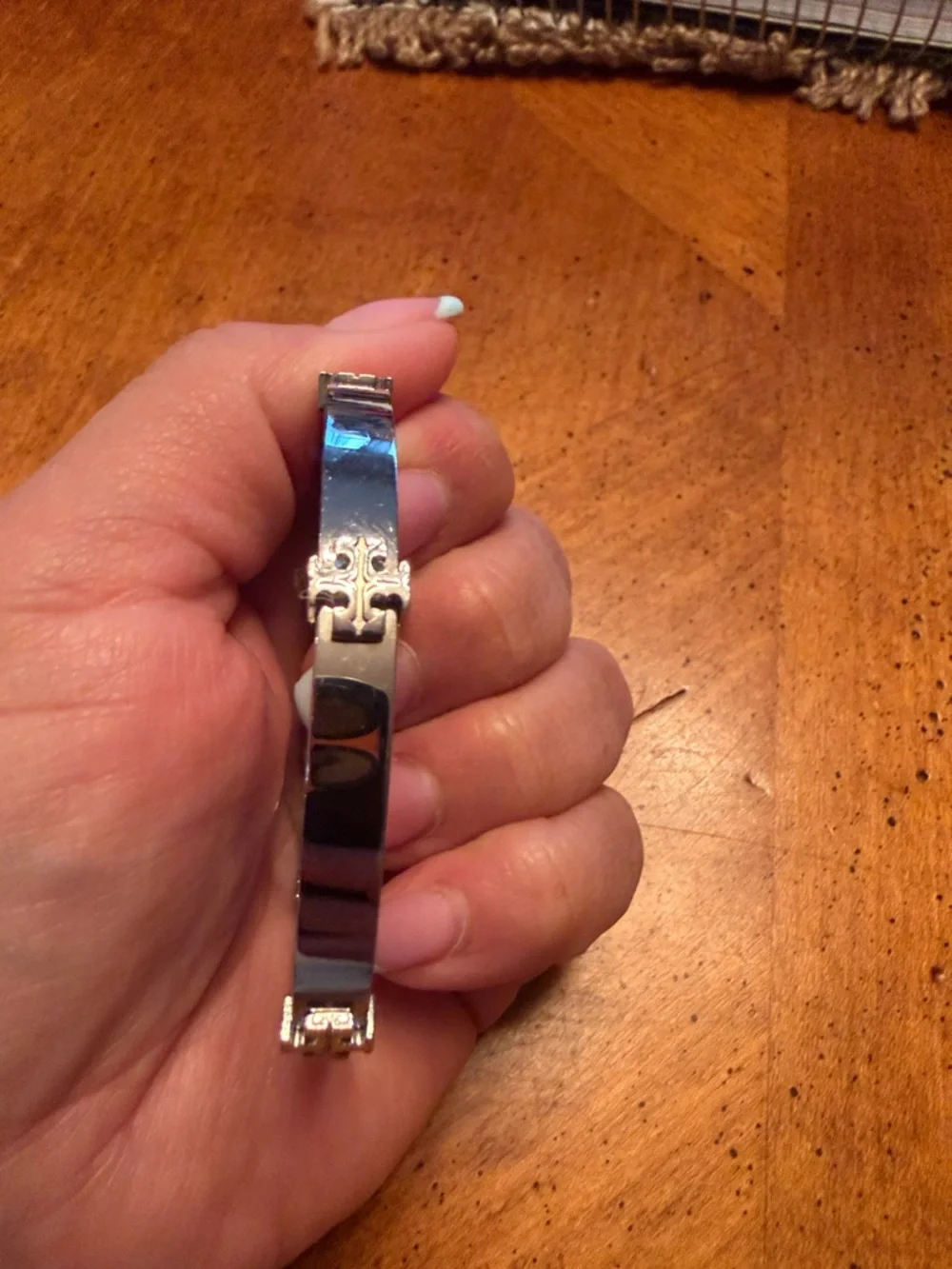 Tory Burch Silver-Tone Logo Hinge Bracelet - Picture 7 of 7